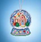 (image for) Gingerbread House Globe (2019)
